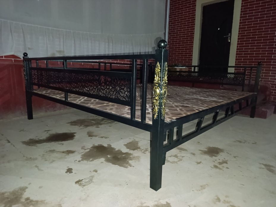 Ассалому Алейкум сўри тапчан хайтек поллари билан