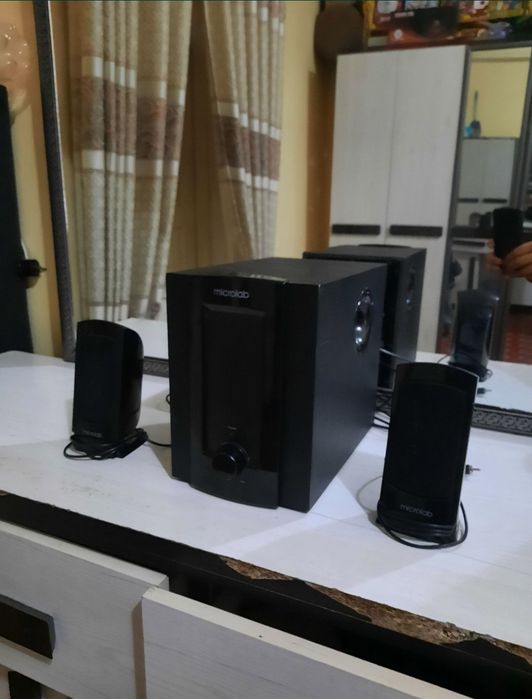 Microlob sotiladi 250 ming