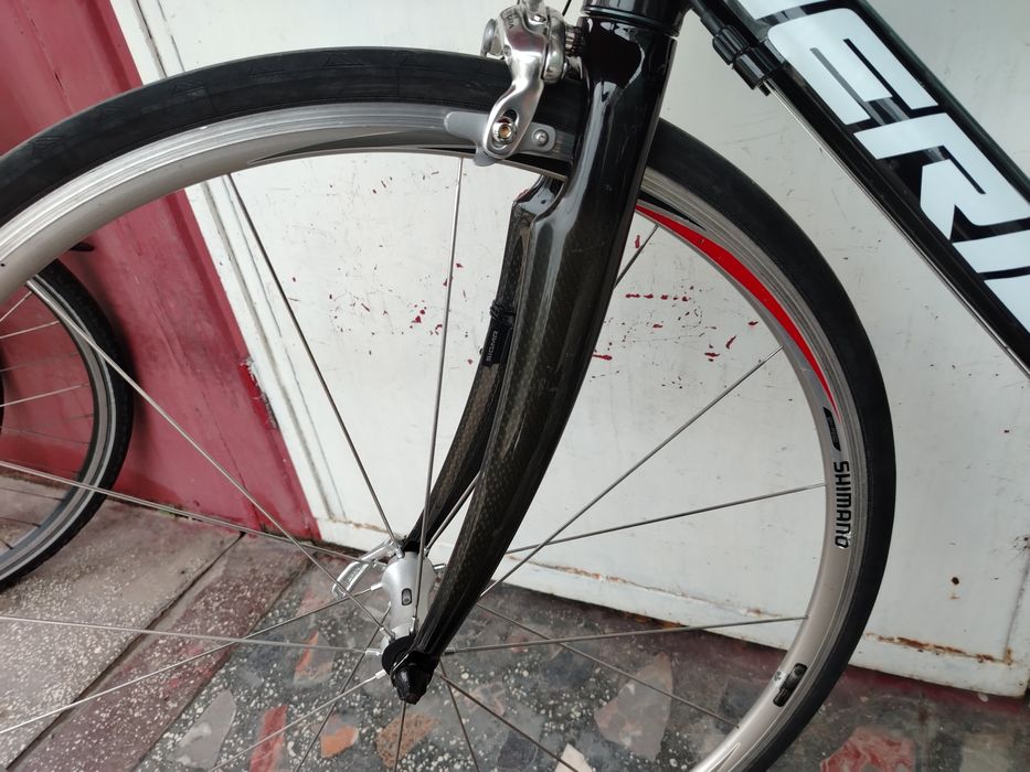 Bicicleta cursiera Merida