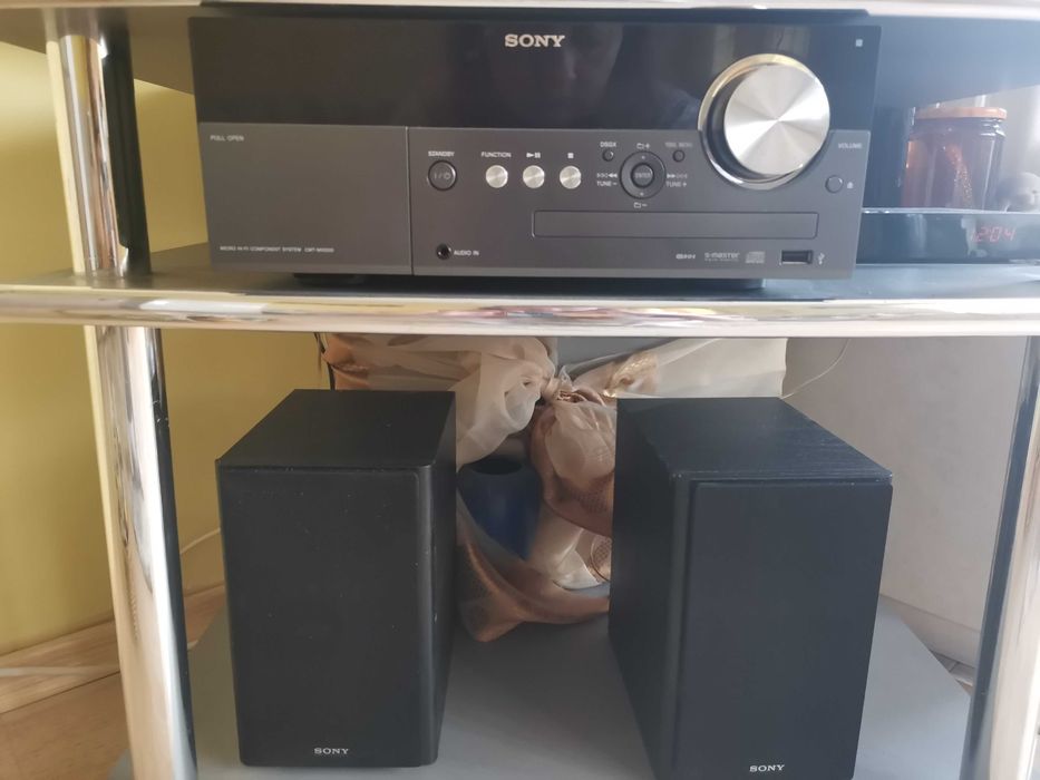 Продавам немски CD плейър Сони