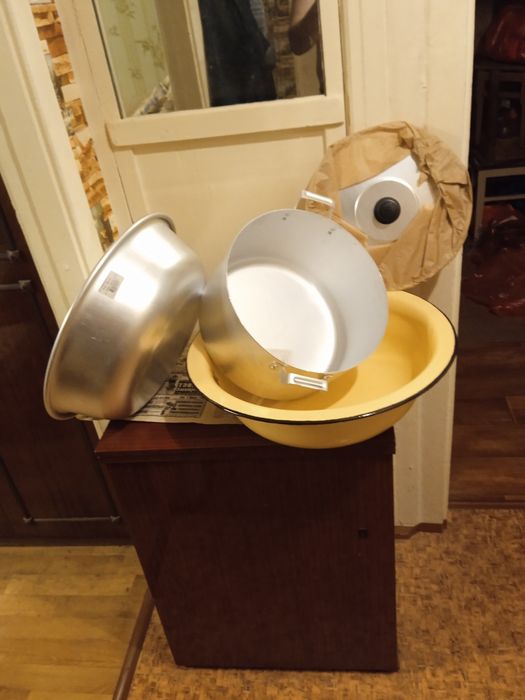 Кастрюля алюминиевая