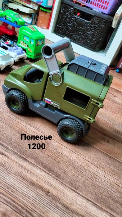 Игрушки б/у цены разные