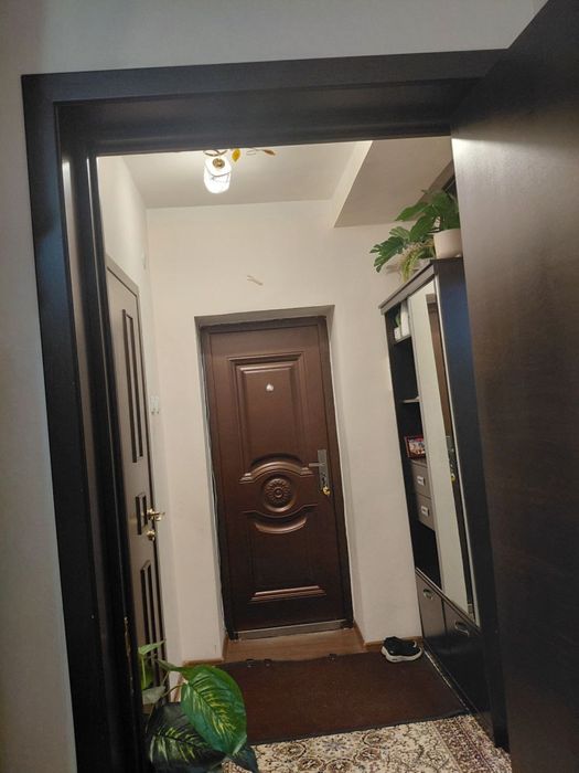 Сергели 7А. Янгихаятский район 2х комнатная 6/7 кирпич