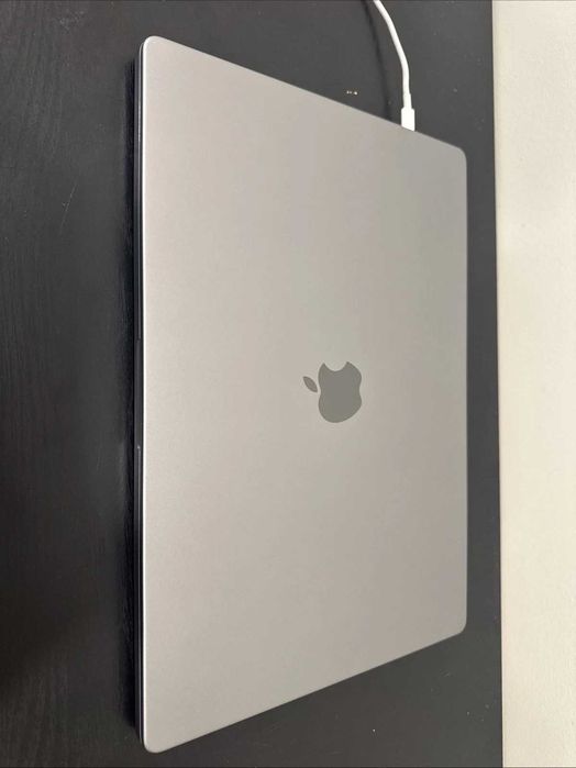 M1 Pro Macbook 16dyum | Ideal holatda
