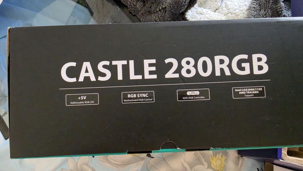 DeepCool Castle 280 RGB – AIO 280 mm – AMD – complet cu 2 ventilatoare 140 mm