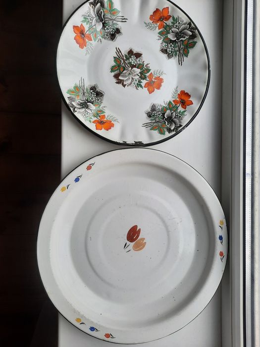 Табақтар. Блюда. 2 шт.