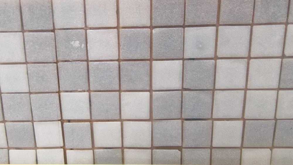 Mozaic din sticla pentru piscine si bai