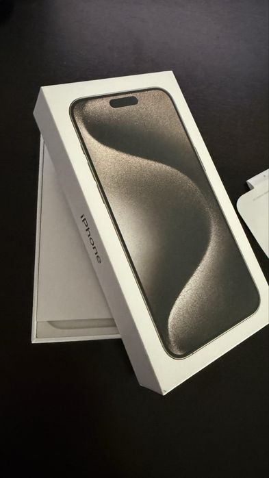 Cutii originale Iphone & Airpods