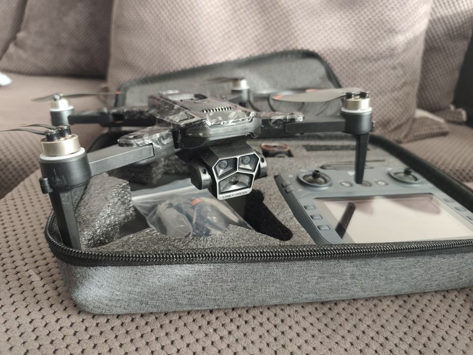 Продавам дрон в отлично състояние