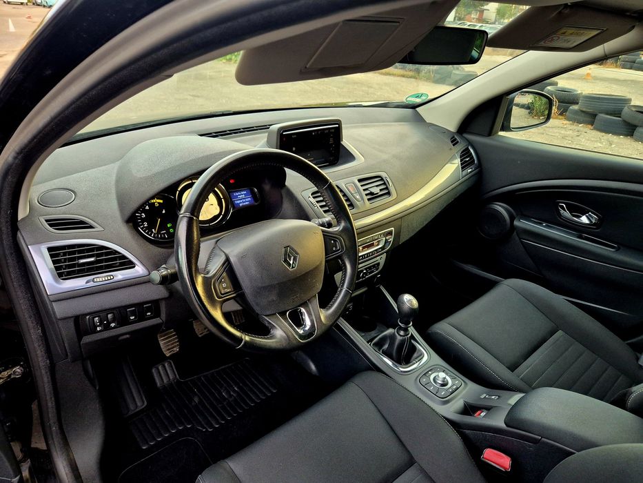 RENAULT Megane 2015 — imagine 5