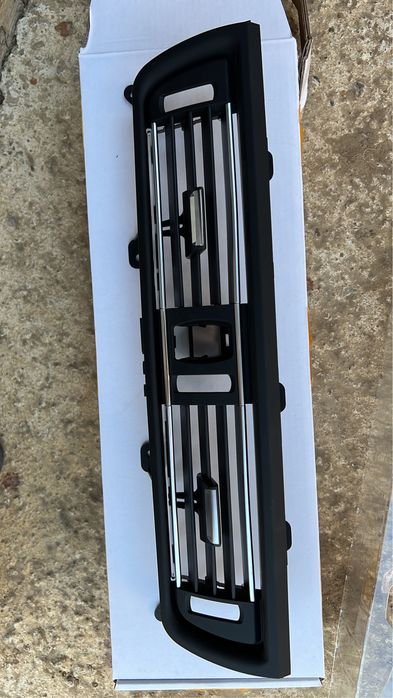 Grila centrala ventilație bord Crom Bmw f10 f11 f12 f18 stanga dreapta