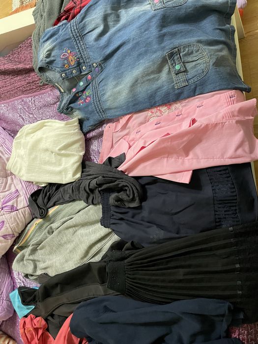 Детские вещи срочно продам