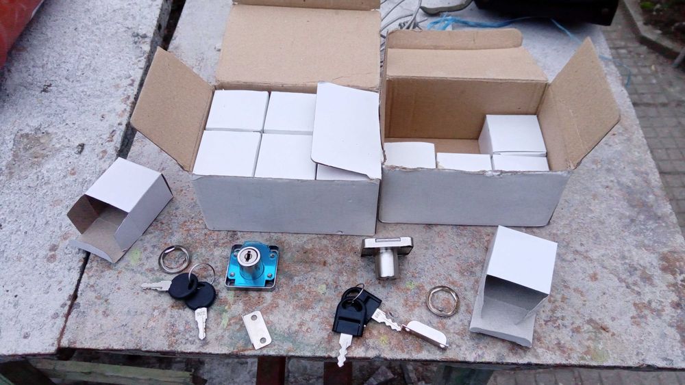 Брава мебелна за шкаф