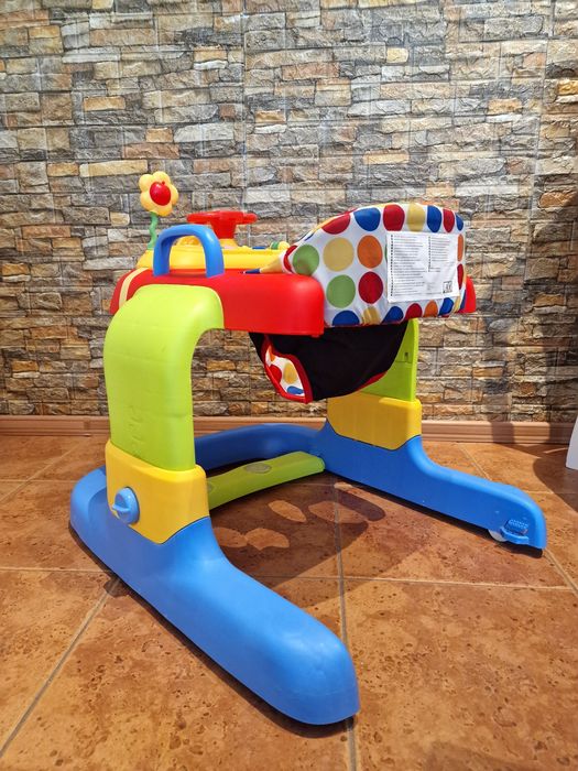 Детска музикална проходилка и уокър 2 в 1 Hauck Walker Dots