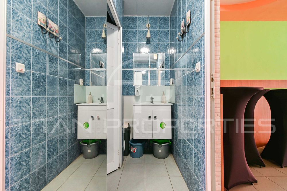 Магазин за продажба в кв.Люлин 10