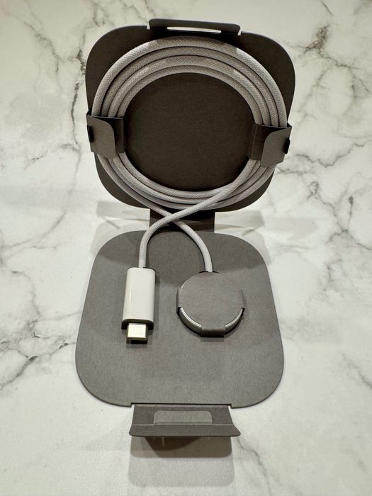 Оригинально магнитно зарядно за APPLE Watch Ultra Magnetic Charger