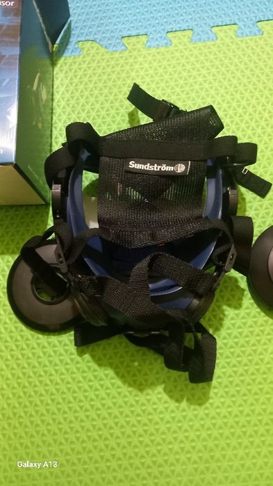 Mască gaze nouă cu vizetă totală