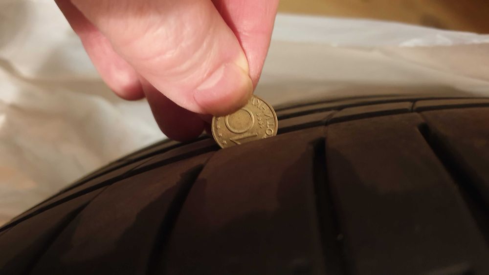 Летни гуми 2 броя  Bridgestone turanza T005 225 50 R17 дот 2221