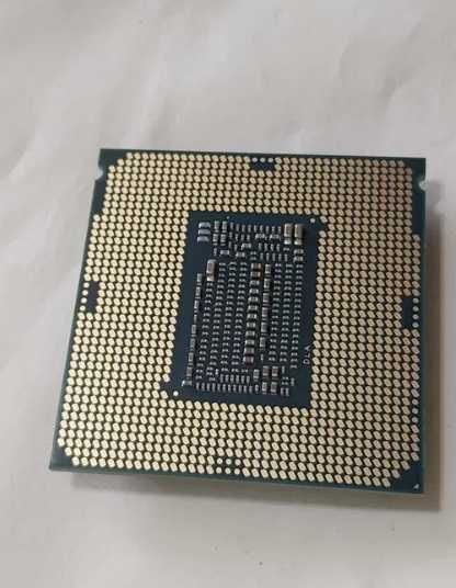 Intel Core i7 9700 и 9700F, 8-ядрени, LGA 1151