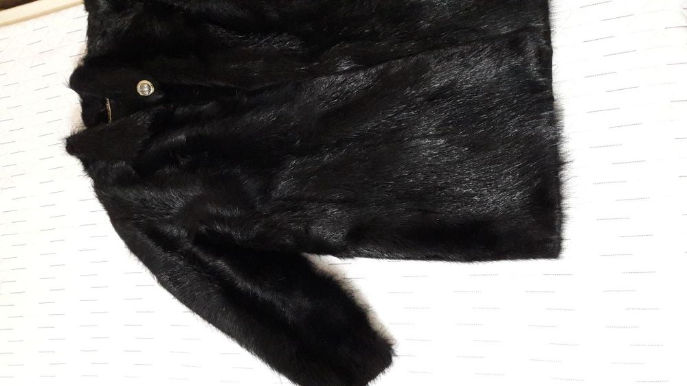 Haina din blana de nutrie dama marimea XXL