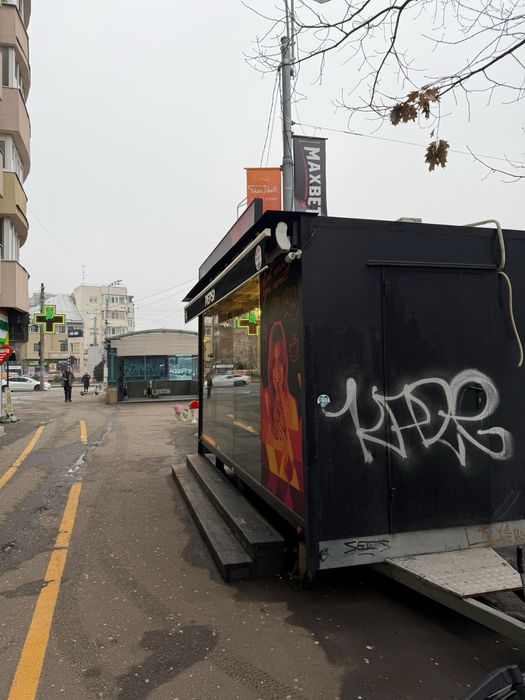 De vânzare – 2 platforme comerciale tip rulotă Fornetti - preluare afacere
