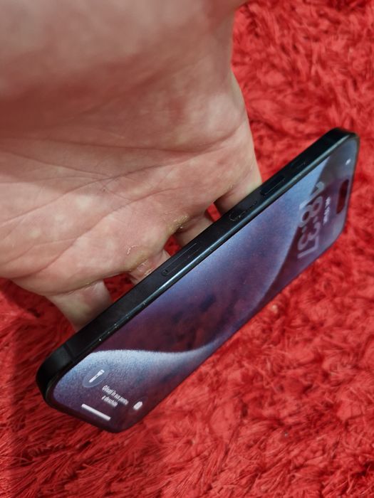 -Iphone 15Pro, ca Nou 256Gb 8Ram ireprosabil Bat:87%-691 cicluri incarcare Blue Titanium doar telefonul poze reale nici o reparatie/interventie MDM