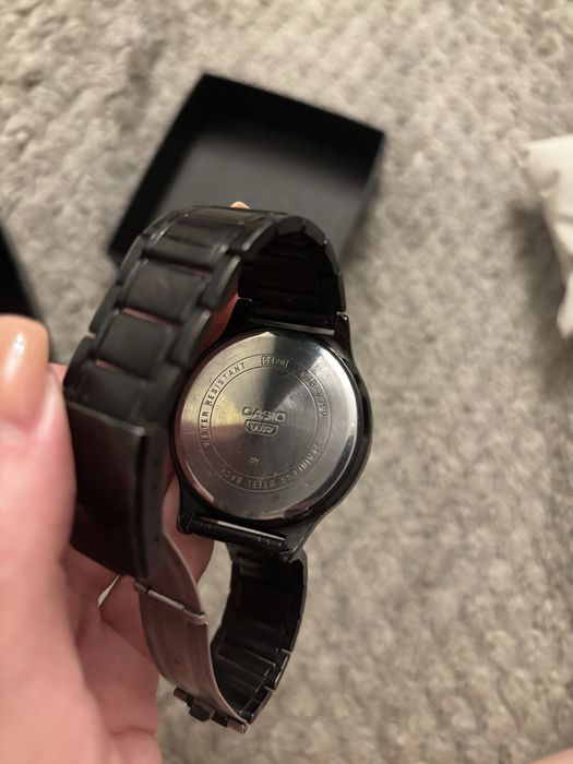 Продаю Часы CASIO