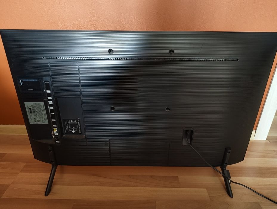 Телевизор Samsung LED 40"