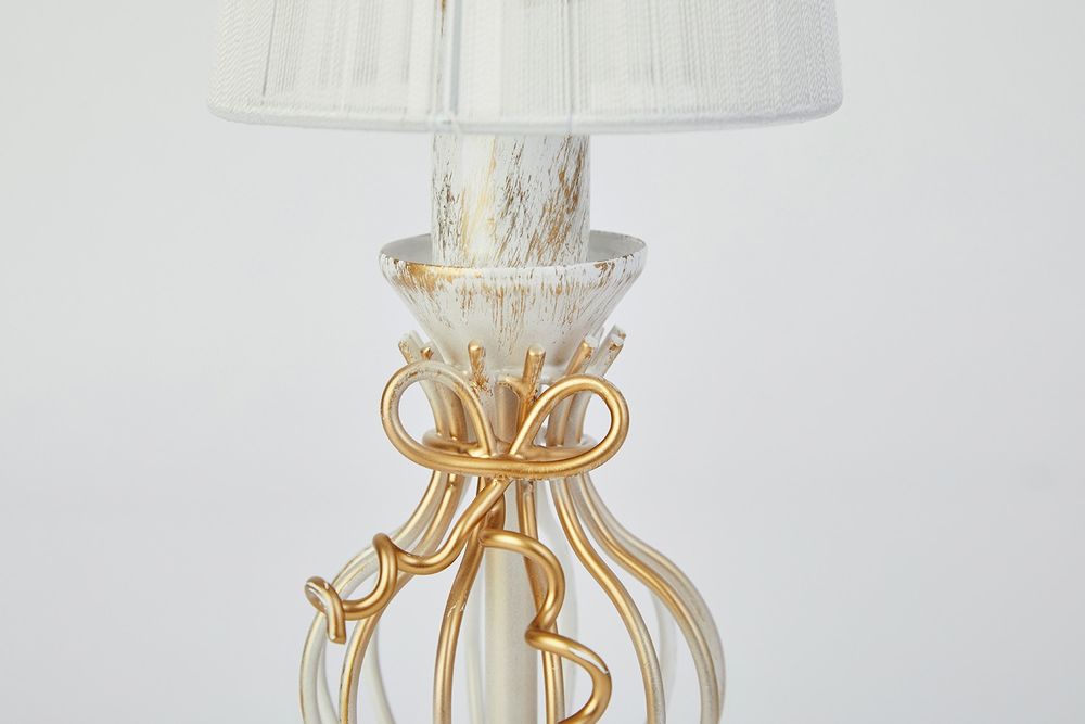 Настольная лампа новая ( светильник )