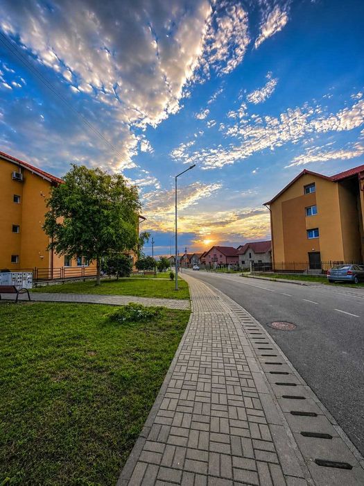Apartament la curte zona rezidentiala Aeroportului Caransebes