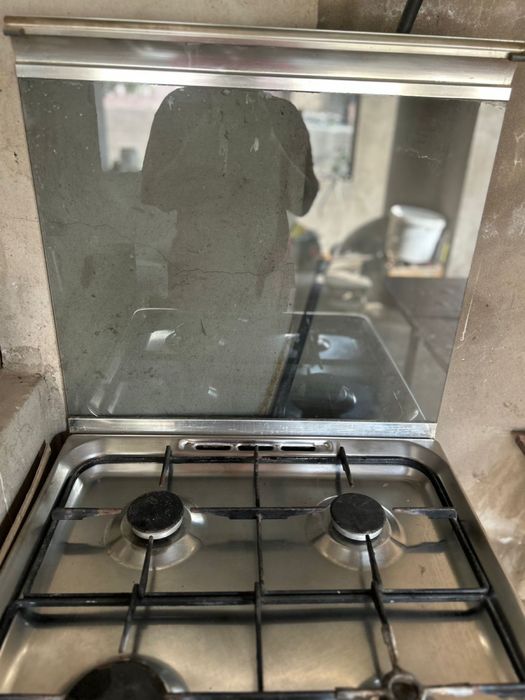 Газовая плита,,,