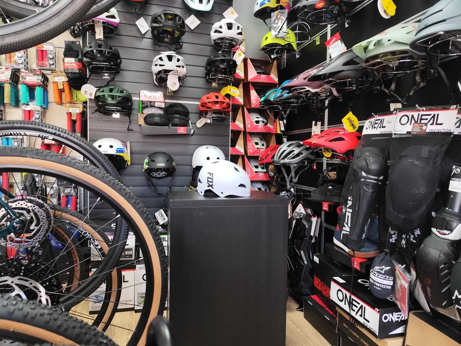 Mtb Helmets Flight Sport HELMET CE WHT/BLK S