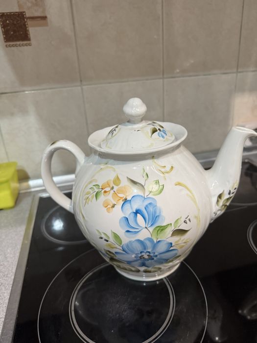 Посуда супница,заварник,кувшин