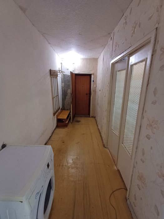 Продаеться 2 комнатная квартира