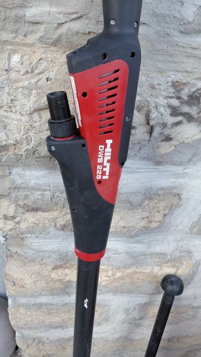 Hilti DWS 225 Жираф