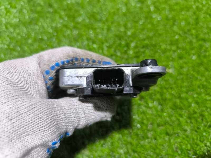 Радарный датчик Genesis GV80