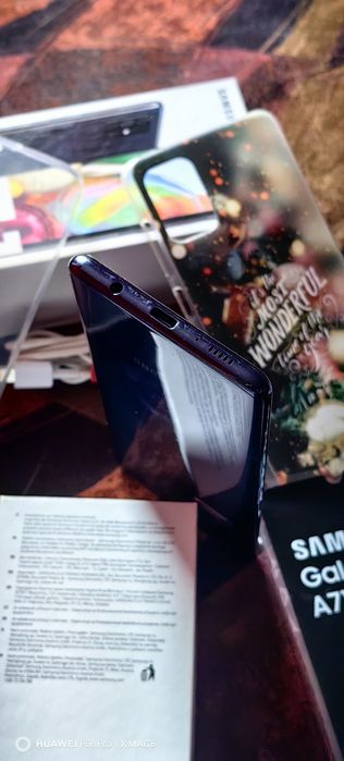 SAMSUNG  GALAXY A71- Топ състояние.Пълен комплект+подаръци