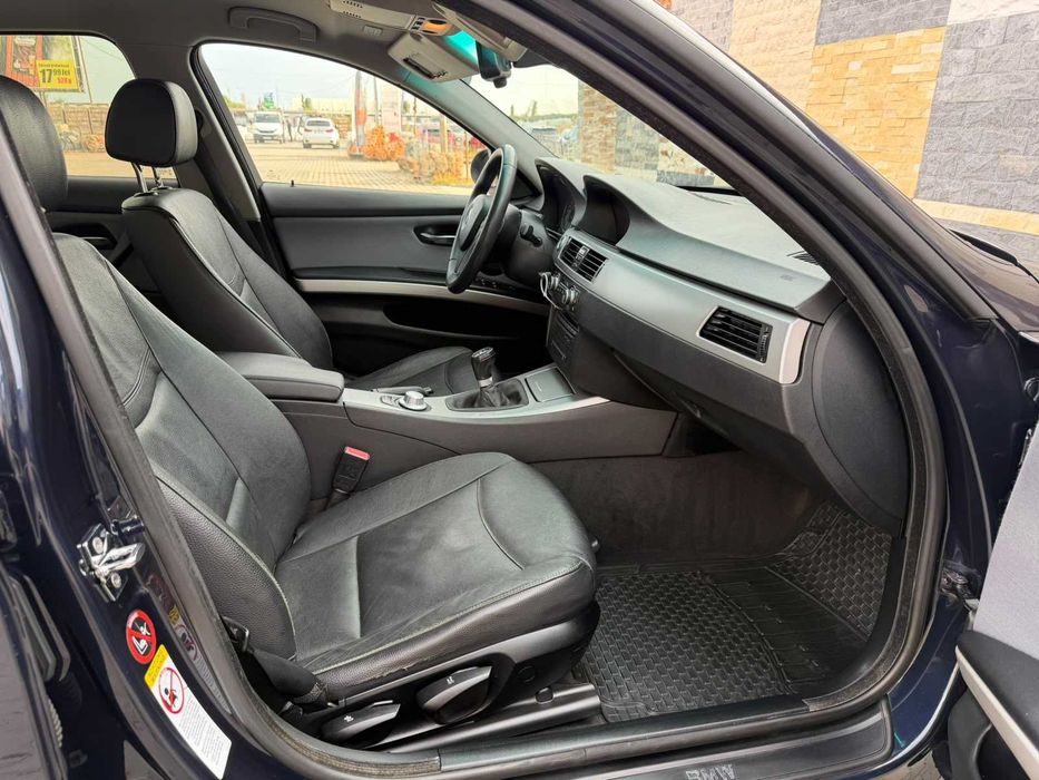 Bmw Seria 320D 163cp M Pachet Navigatie Piele