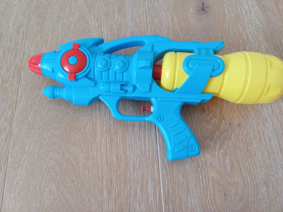 Продам детский игрушки