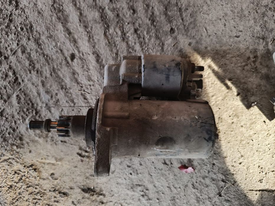 Стартер на пассат б4