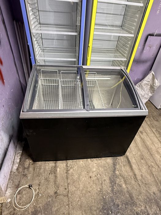 Витринные морозильники