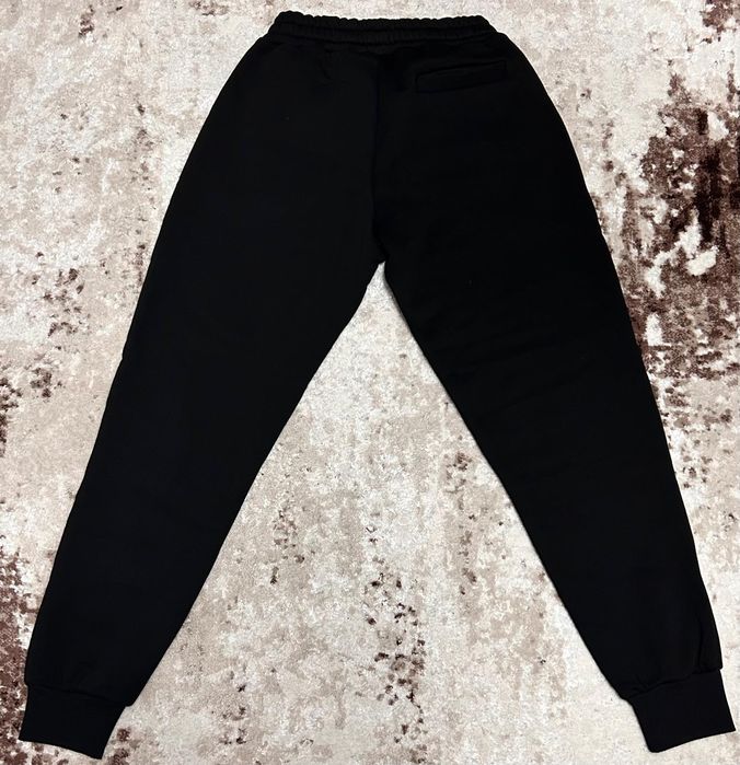 Vând compleu nou de bărbați Made by Society