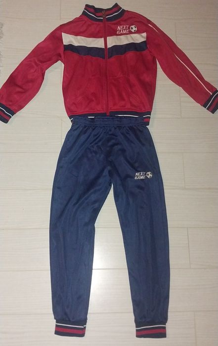 Trening complet + hăinuțe + ghetuțe pentr copii vârsta 5-6 ani