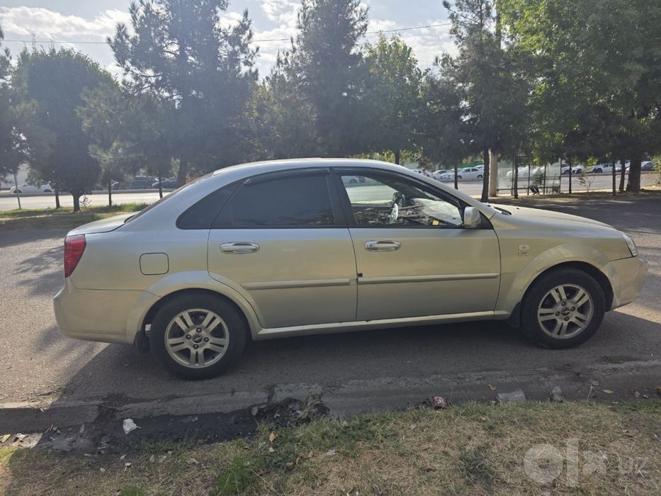 Lacetti avtomat 2009