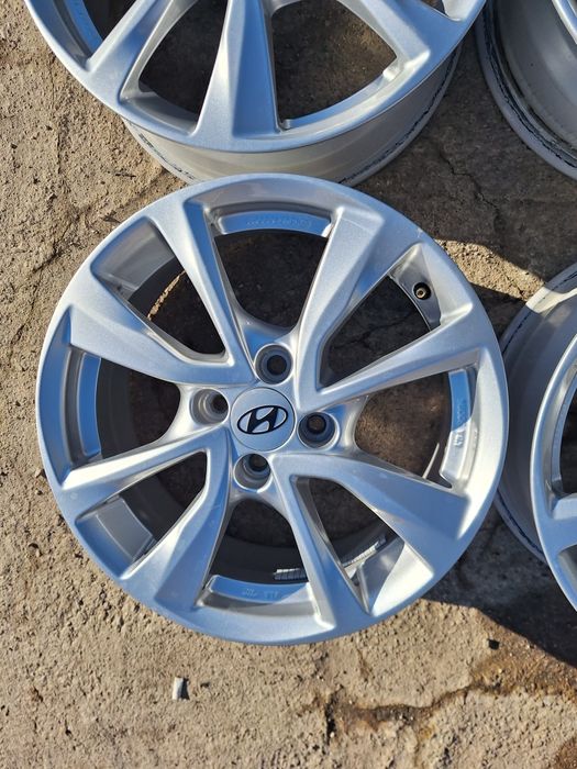 Хюндай-16цола-4/100-ЕТ-47:Ж-6,5