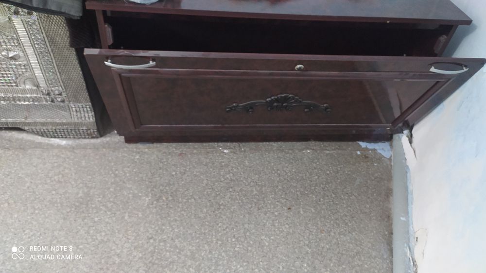 Сандиклар сотилади тахтали ва темирли