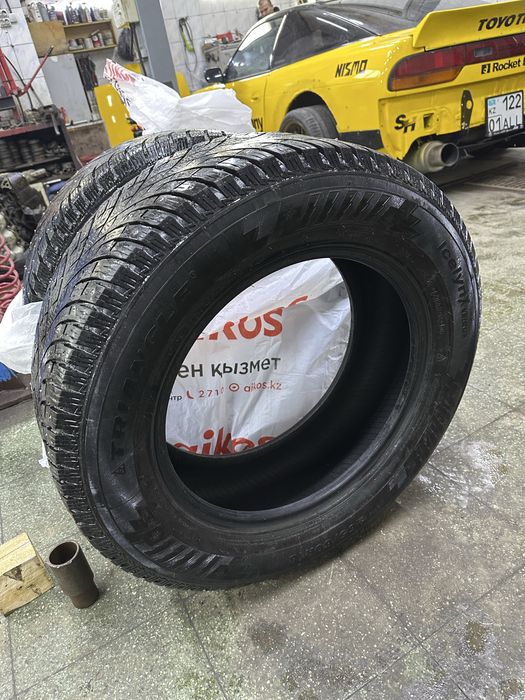 продам зимние шипованные шины