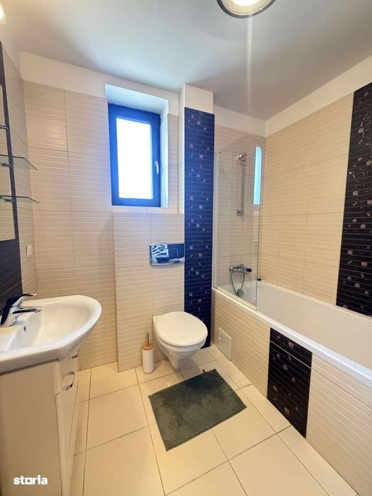 Apartament 3 camere, balcon, Cetate