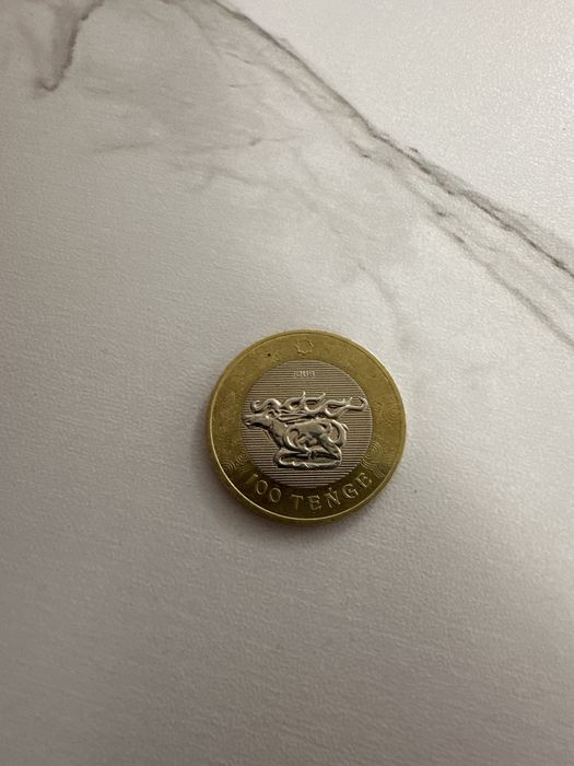 100 теңге колекция