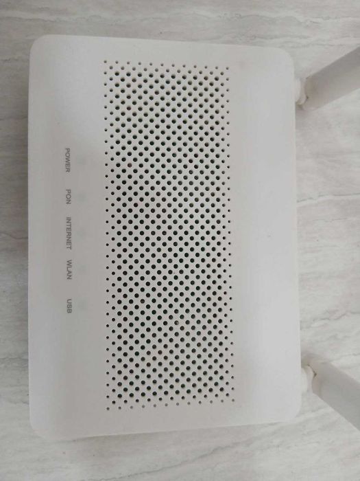WIFI router Model: EG8145V5 va HG8546M